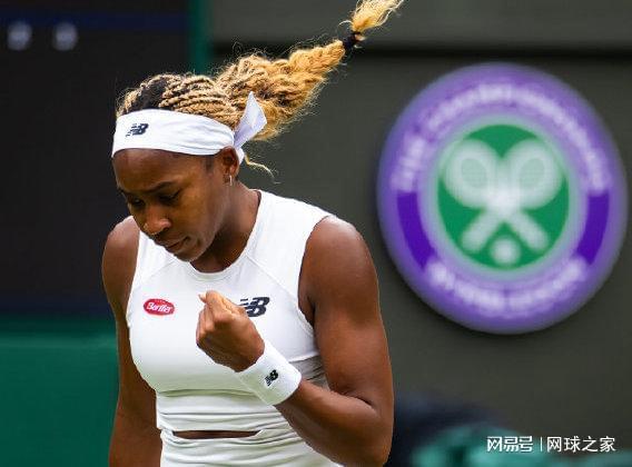 的球场上 的球场上