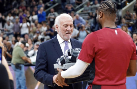 固了他在全 固了他在全