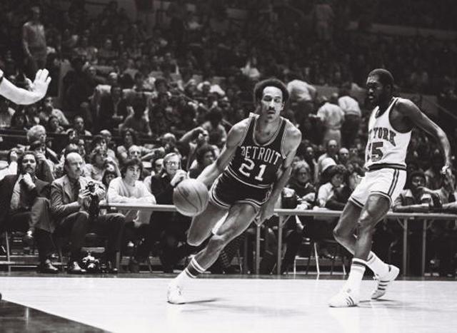 湖人正式报 湖人正式报